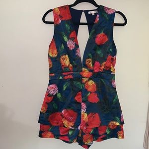 Luxxel Floral Open Back Romper
